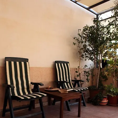 Frühstückspension La Terrazza Sul Porto 3*