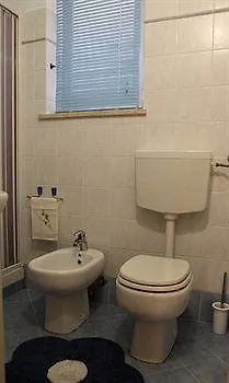Bed & Breakfast La Terrazza Sul Porto 2*