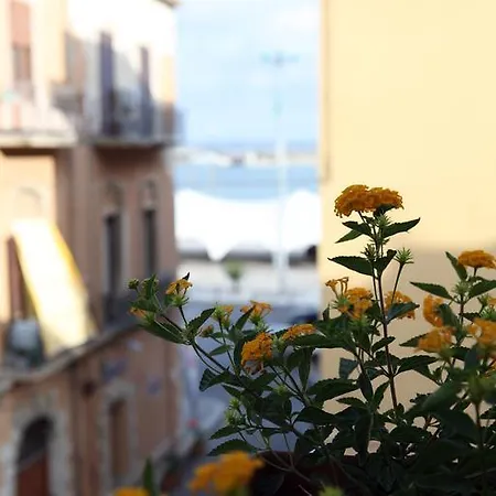 La Terrazza Sul Porto Bed & Breakfast