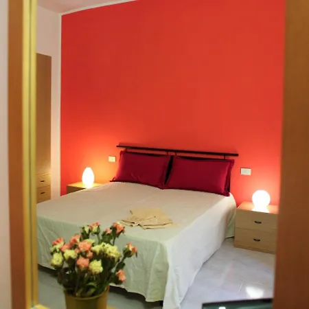 La Terrazza Sul Porto Bed & Breakfast 2*